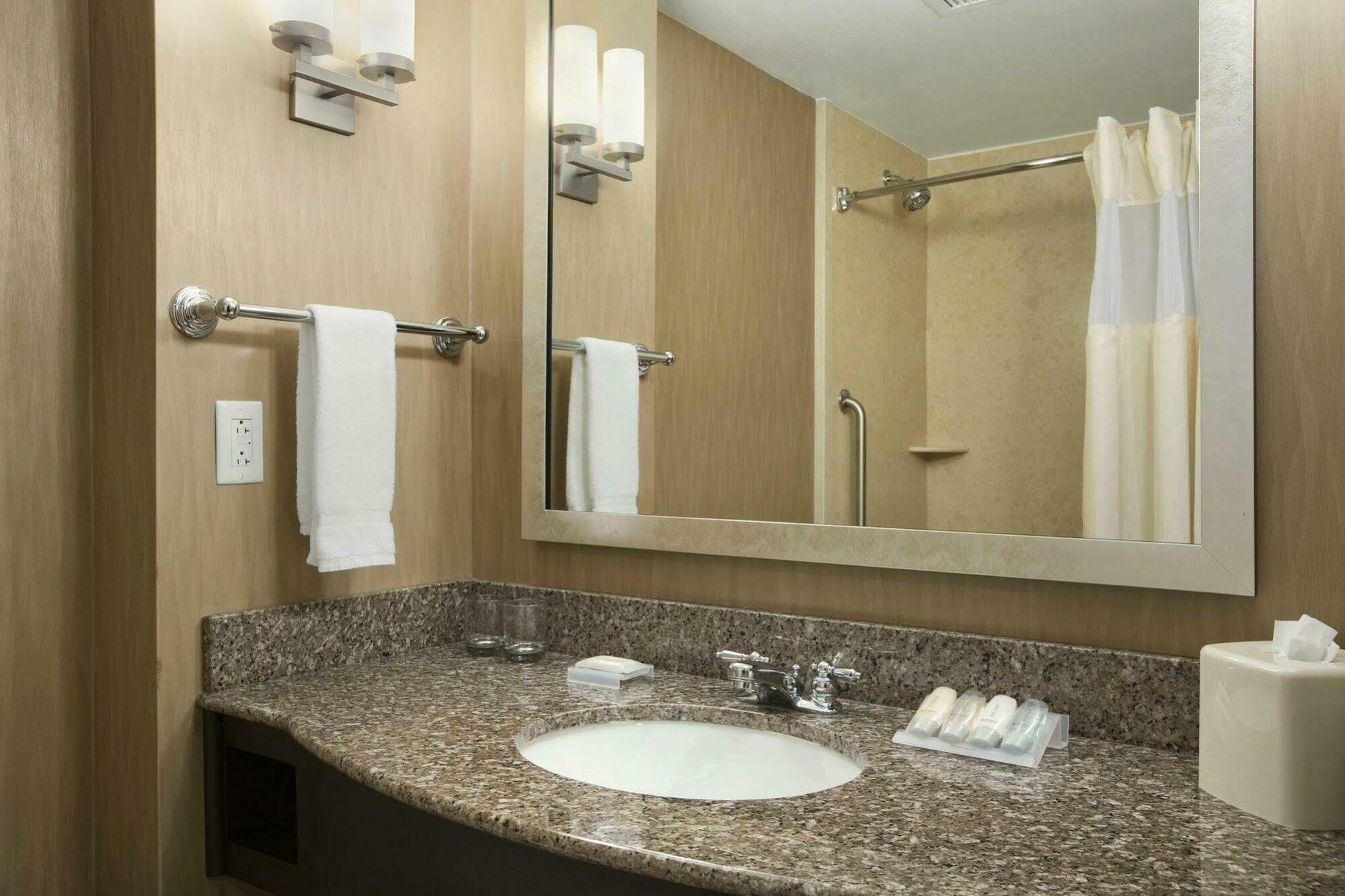 Hilton Garden Inn Springfield, Mo Room photo